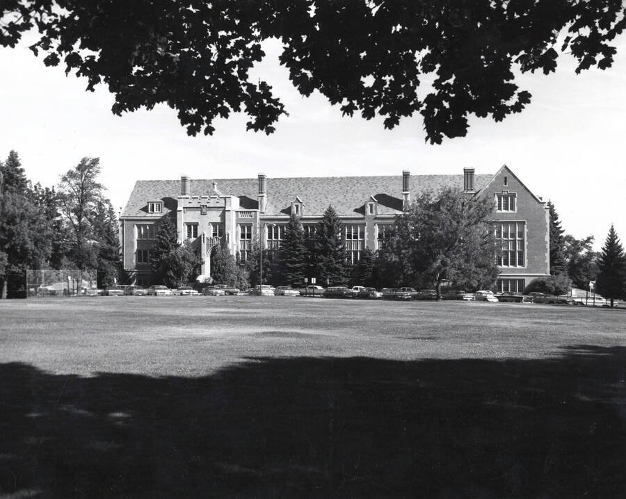1956 photograph of Life Sciences Building. Automobiles in foreground. Donor: Publications Dept. [PG1_132-01]
