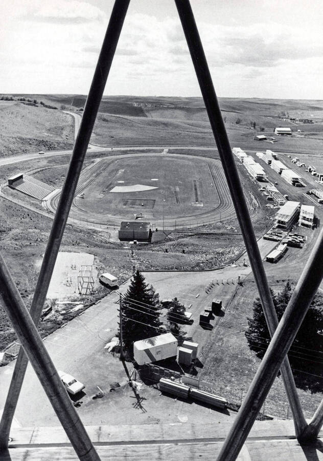 1975 photograph of the Kibbie-ASUI Activity Center under construction. View from inside the dome. [PG1_147-16]