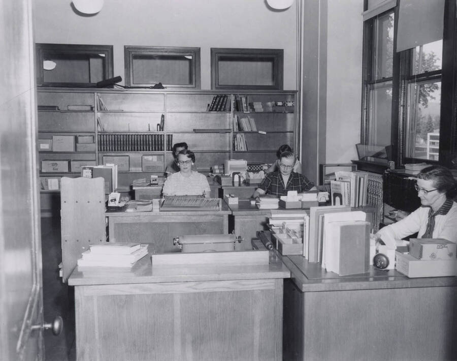 1957 photograph of the Library. Office of technical services. [PG1_201-22]