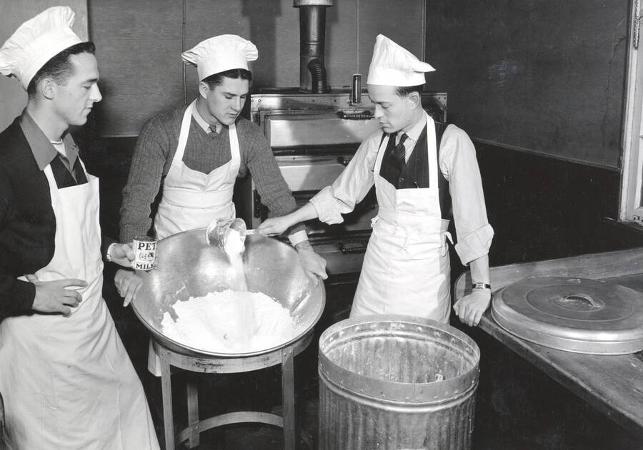 1941 photograph of Military Science Cadets. Military cadets in a cooking class. [PG1_208-051]