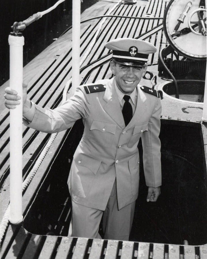 1960 photograph of Naval Science. Midshipman Richard Wyatt aboard the USS Greenfish. Donor: Publications Dept. [PG1_209-04]