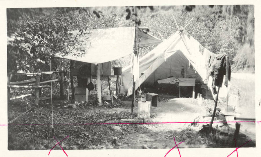1923 photograph of College of Forestry. Foresters' field camp. [PG1_218-12]
