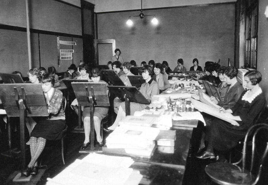 1925 photograph of Home Economics. Students studying during design class. [PG1_221-016]