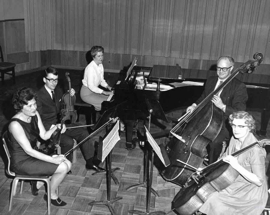 1966 photograph of Music Department. Piano quartet Eleanor Mader, George Skranstad, Marian Frykman, David Whisner, and Phyllis Everest. [PG1_222-014]