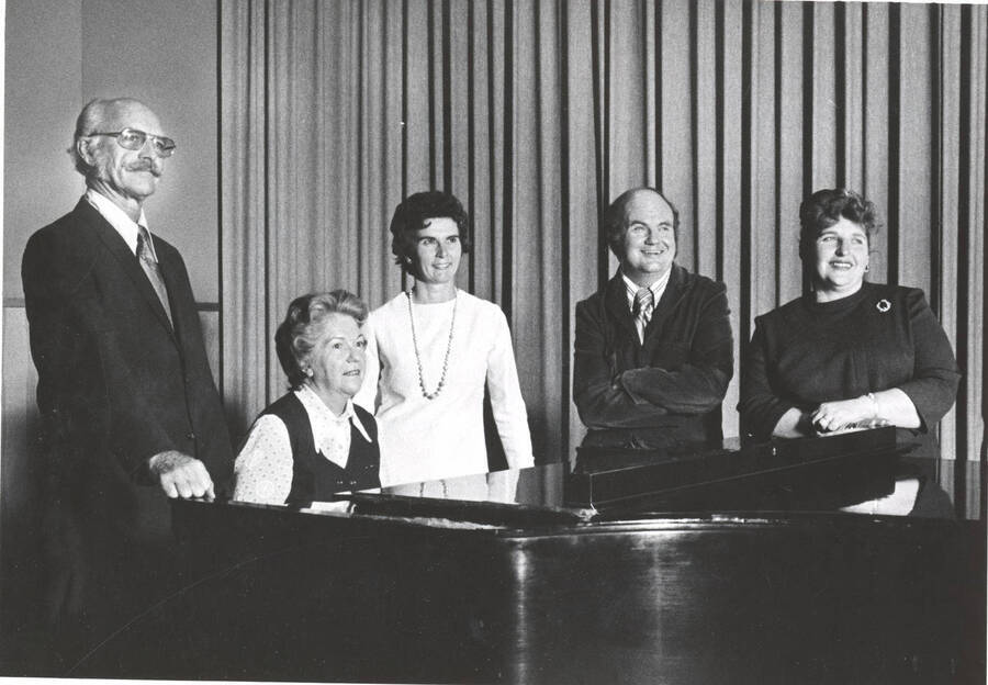 1975 photograph of Music Department. Music Faculty Vocal Quartet Norman Logan, Marian Frykman, Joyce Mow, Charles W. Walton, and Dorothy Barnes. [PG1_222-085]