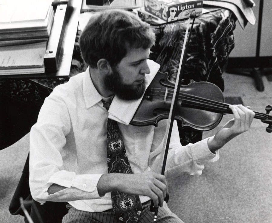 1970 photograph of Music Department. Brice Farrar plays the violin. [PG1_222-096]