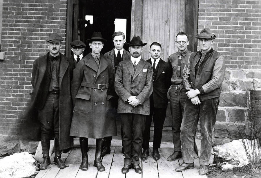 College of Mines. University of Idaho. Dean F.A. Thomson with staff of School of Mines and Bureau of Mines and Geology. [223-4]