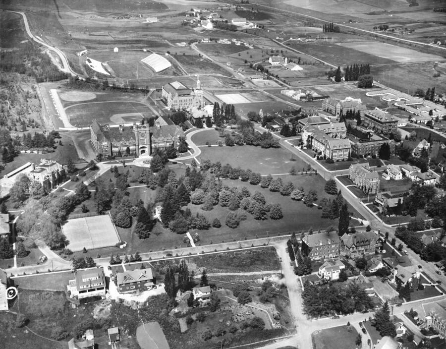 1941 photograph of University of Idaho campus. Aerial view shows both Neale Stadium and the baseball diamond. Donor: Elna Grahn. [PG1_003-53]
