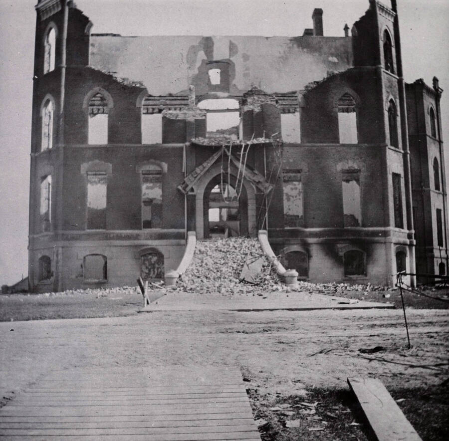 1906 photograph of Administration Building. View of the old administration Building after the fire. [PG1_51-26]