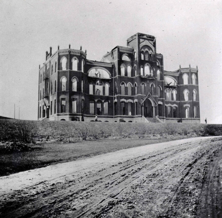 1906 photograph of Administration Building. View of the old administration Building after the fire. [PG1_51-29]