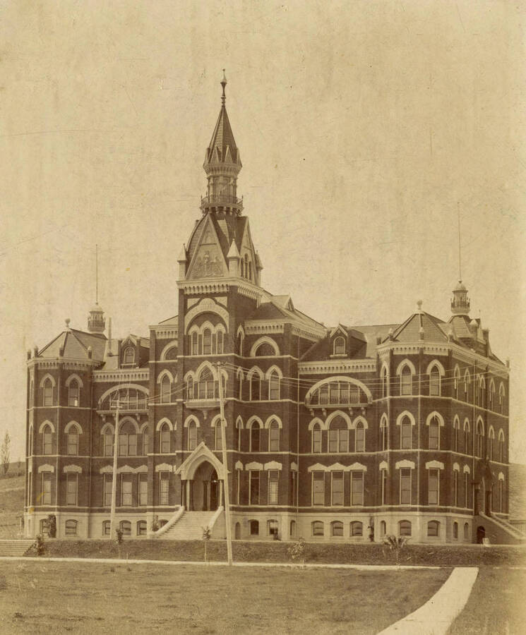 Administration Building, University of Idaho (1892-1906). [51-43]