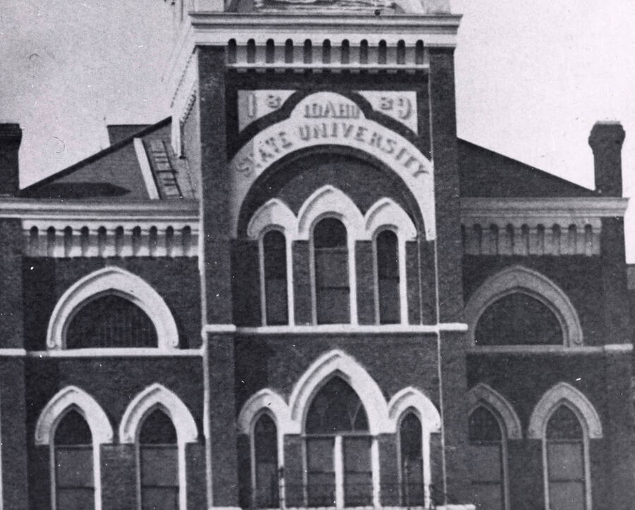 Administration Building, University of Idaho (1892-1906) tower. [51-44]