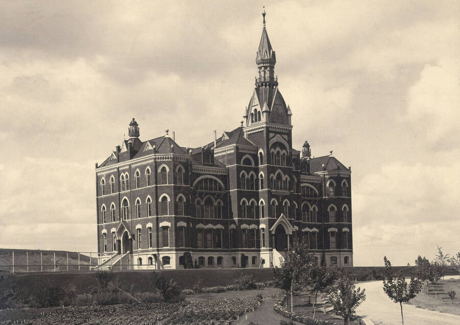 Administration Building, University of Idaho (1892-1906). [51-7]