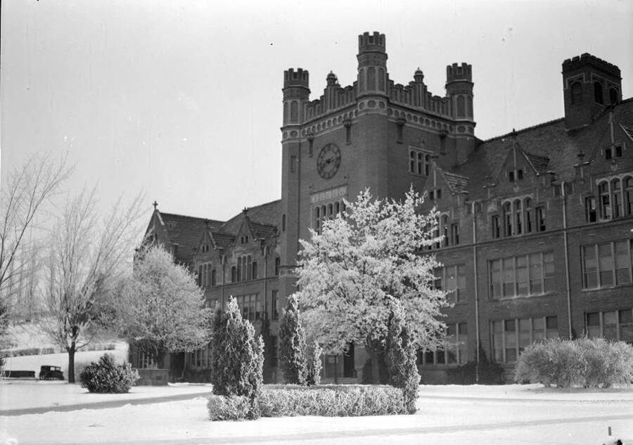 1929 photograph of Administration Building. View of winter scene. [PG1_52-103]