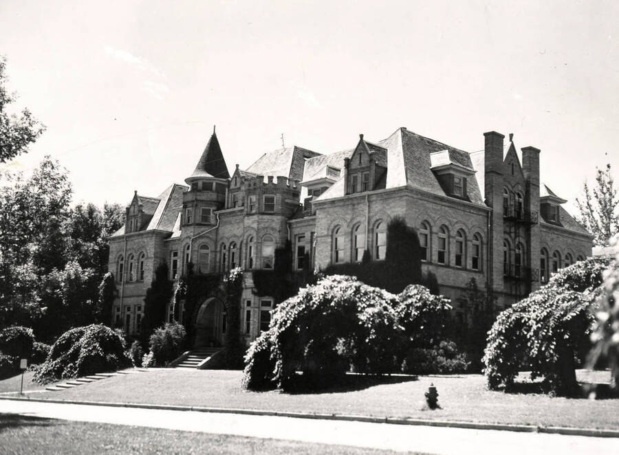1938 photograph of Engineering Building. View from the Administration lawn. [PG1_56-12]