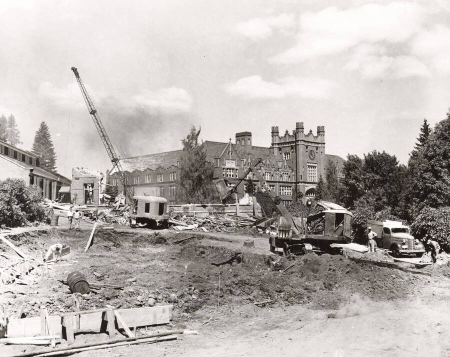 1951 photograph of Engineering Building. View of demolished site, Administration in the background. Donor: Publications Dept. [PG1_56-18]
