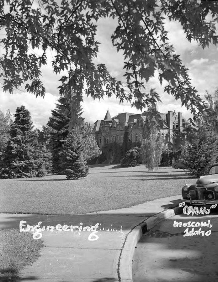 1947 photograph of Engineering Building. View from the Administration lawn. [PG1_56-33]