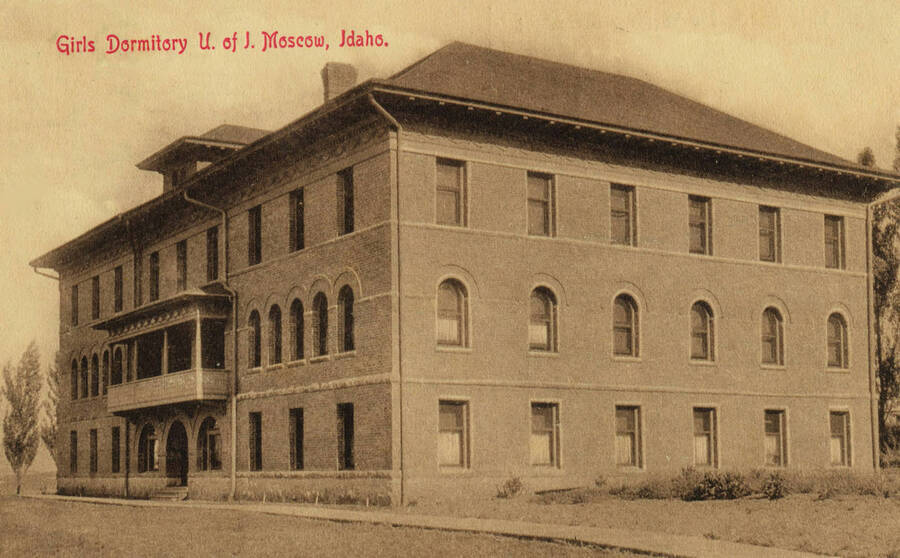 1910 photograph of Ridenbaugh Hall. Photograph of the girls dormitory. [PG1_58-20]
