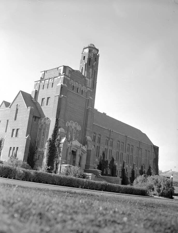 1945 photograph of Memorial Gymnasium. View from the northeast of entrance. [PG1_61-38]