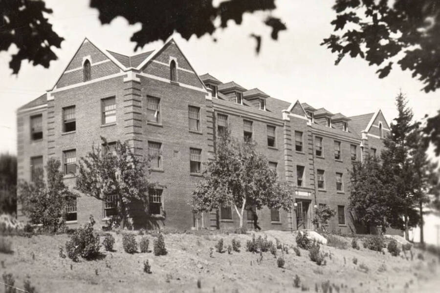 Lindley Hall, University of Idaho. [62-3]