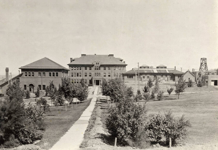 1915 photograph of Morrill Hall. View from Administration Hall looking north. [PG1_66-15]