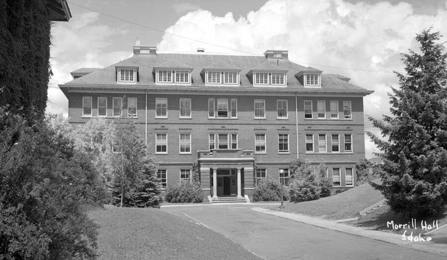 1945 photograph of Morrill Hall. View looking north on Pine street. [PG1_66-17]
