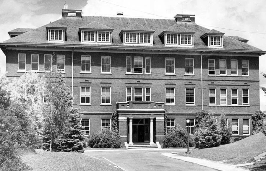 1945 photograph of Morrill Hall. View of the main entrance.[PG1_66-21]