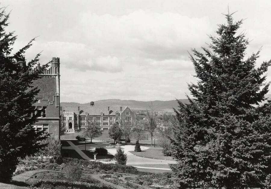 1940 photograph of Science Hall Renamed Life Sciences Building in 1964. View from Memorial Steps. [PG1_067-37]