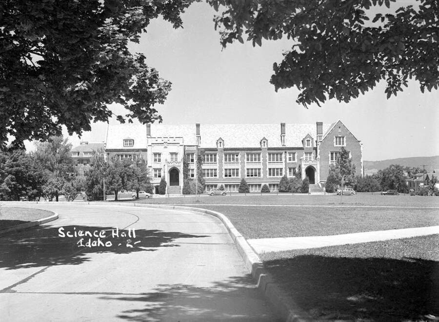 1930 photograph of Science Hall Renamed Life Sciences Building in 1964. View from Administration drive. [PG1_067-53]