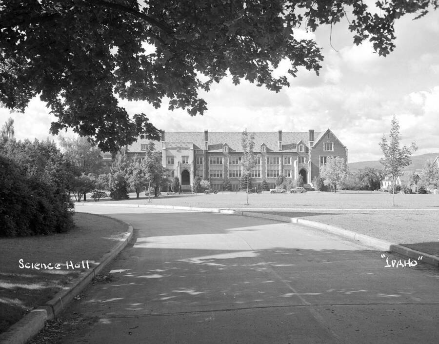 1948 photograph of Science Hall Renamed Life Sciences Building in 1964. View from Administration drive. [PG1_067-60]