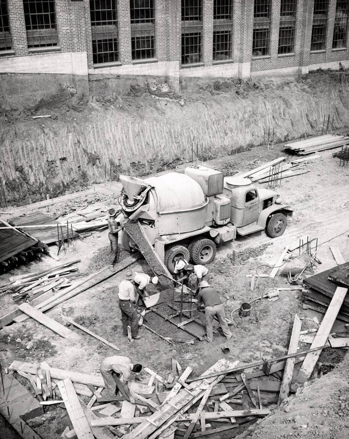 1949 photograph of Kirtley Engineering Laboratory. View of construction. [PG1_084-10]