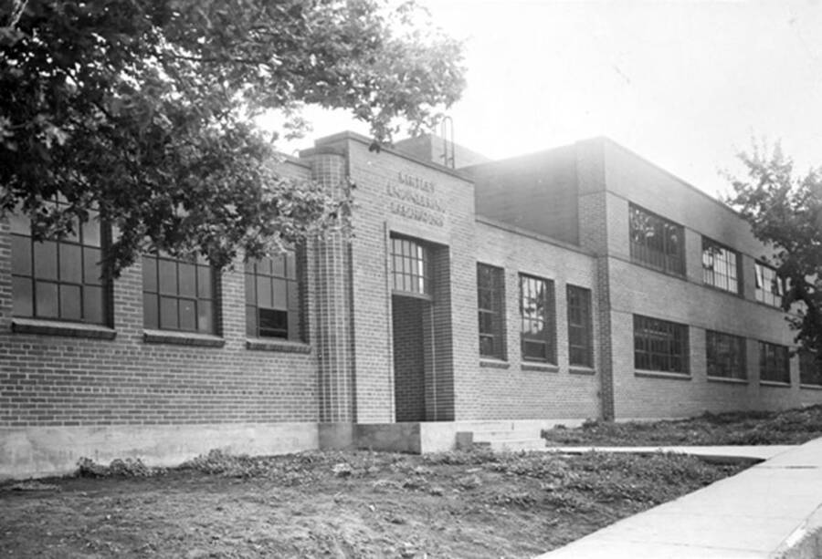 1950 photograph of Kirtley Engineering Laboratory. View of the nearly completed construction. [PG1_084-23]