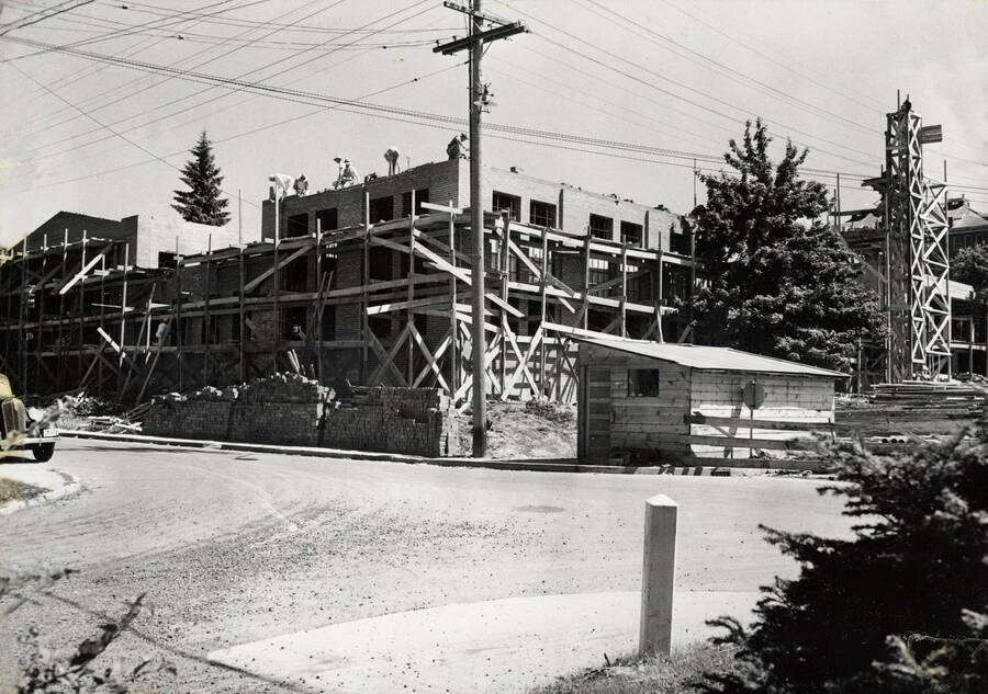 1942 photograph of Kirtley Engineering Laboratory. View of construction. [PG1_084-04]