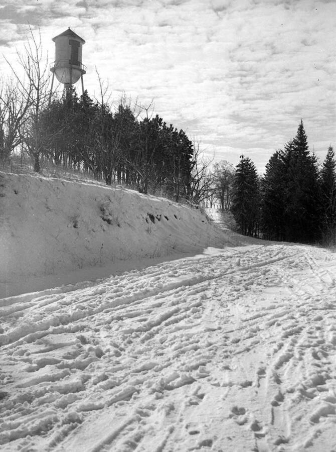 1948 photograph of I Tower. View of winter. [PG1_088-08]