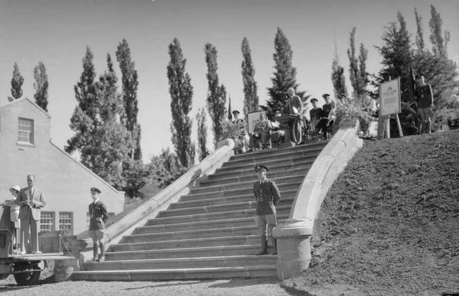 Memorial Steps, University of Idaho. Dedication. [97-6]