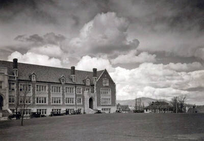 1926 panoramic photograph of University of Idaho campus. View of the front of the Science Hall. Donor: Biological Sciences Dept.