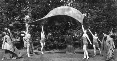 1932 photograph of Physical Education. Taps and Terps performing a dance piece.
