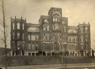1906 photograph of Administration Building. View of the old Administration building after the fire.