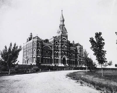 1899 photograph of Administration Building. View of the drive up to the old Administration.