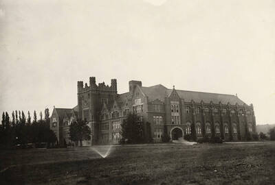 1930 photograph of Administration Building.