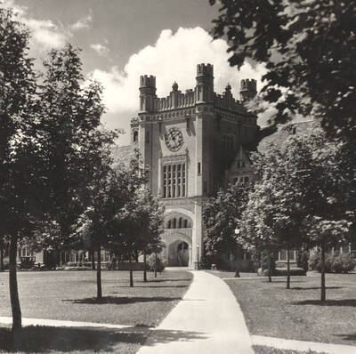 1920 photograph of Administration Building. View from Hello Walk.