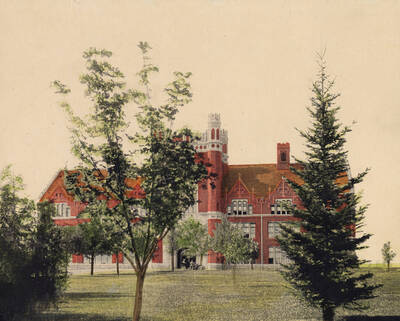 1922 photograph of Administration Building.