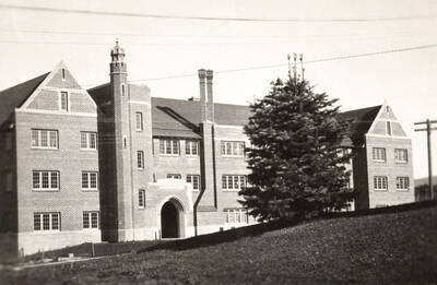 1923 photograph of Forney Hall. View of the nearly completed construction.