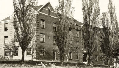 1926 photograph of Lindley Hall.