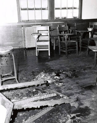 1970-05-01 photograph of Navy Building. View of a burned out floor. Donor: Alumni Office.
