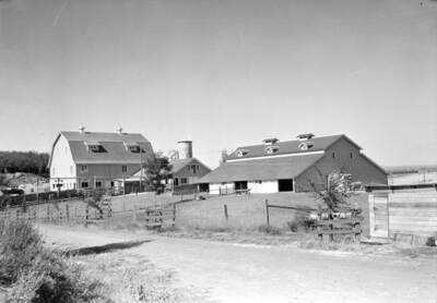 1933 photograph of Dairy Barn. View from the road.
