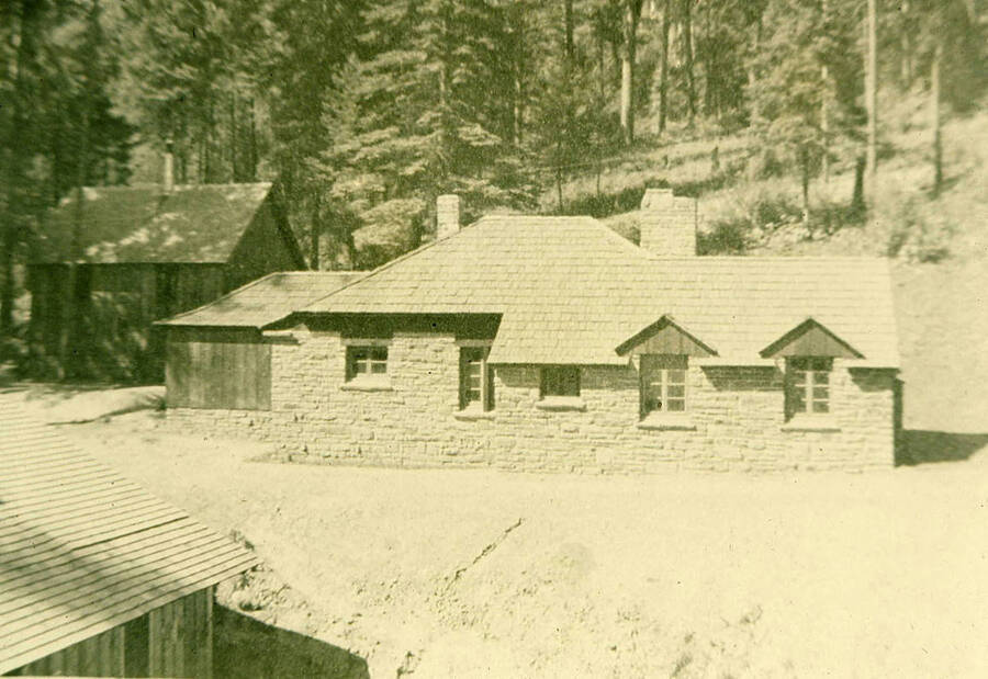 An exterior view of the quarters of the Supertintendent of Camp Heyburn.