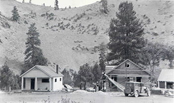 item thumbnail for Cottonwood Ranger Station