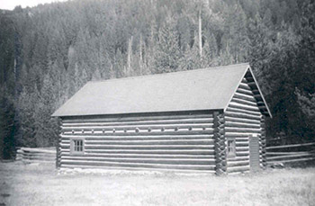 item thumbnail for Johnson Creek Guard Station