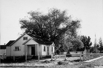 item thumbnail for Paris Ranger Station